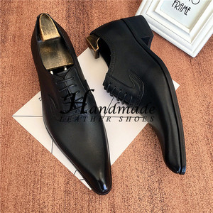 Nouvelles chaussures habillées en cuir pour hommes, style moderne, élégantes et uniques, à bout pointu, pour jeunes coiffeurs. - Product Image 4
