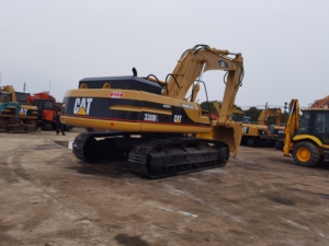 Excavatrice Caterpillar 330BL de fabrication japonaise, pelle de 30 tonnes d'occasion et bon marché avec composant de pompe essentiel - Product Image 3