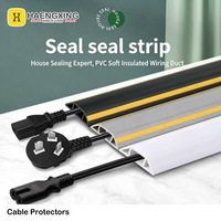 Cache-câbles de sol flexible en caoutchouc recyclé 100 mm à un canal pour avertissement de sécurité temporaire en intérieur et gestion du trafic routier