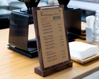 Porte-menu en bois de teck rétro, adapté aux bars, cafés, possibilité de gravure personnalisée et de logo, couleur bois, support de table, panneau de menu, clip