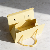 Maßgefertigte Laminierte Bedruckte Logo-Großhandels-Luxus-Geschenkboxen aus Karton mit Prägung, Faltbare Dreieckige Verpackungsschachteln