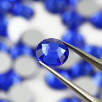 Saphir 6 Blancs Couleurs Revêtement Tailles Mixtes Non Hot Fix Dos Plat Verre Non Hotfix Strass pour Nail Art