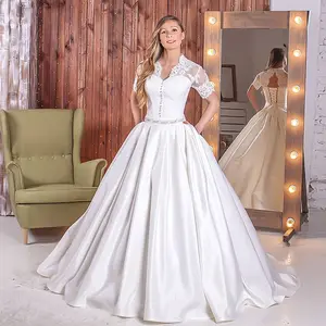 कस्टम मेड लघु आस्तीन वि गर्दन खुली पीठ फीता साटन गेंद का गाउन शादी की पोशाक के साथ मनके क्रिस्टल कमर अलीबाबा चीन