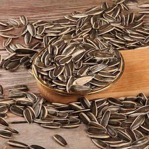Wholesale Big Size Black Striped Raw Dried Sunflower Seeds Snack Competitive Price High Quality - Product Image 2