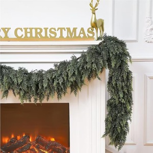 Guirlandes de Noël en pin et cyprès Ji Shun 100cm-200cm style nordique pour la décoration de cheminée - Product Image 1
