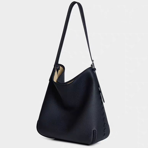 Bolso de hombro con forma geométrica, bolso de mujer elegante y único, bolso texturizado artístico para mujer - Product Image 6