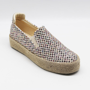 Espadrilles compensées à enfiler ornées de strass avec semelle en jute tressée, chaussures décontractées d'été bohèmes pour femmes - Product Image 2