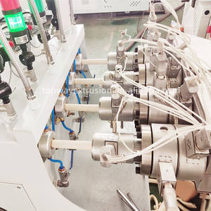 Ligne de production de tuyaux électriques en <span class=keywords><strong>PVC</strong></span> à quatre sorties - Product Image 2