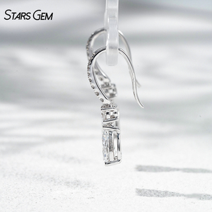 Pendientes de Oro Sólido de 18K con Diamantes de Laboratorio DEF VS de 1.88CTW, Corte Pera, con Gancho, de StarsGem Fine Jewelry - Product Image 3
