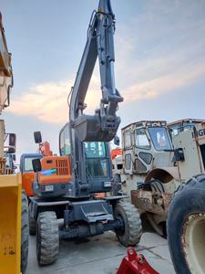 Excavatrice sur pneus d'occasion de bonne qualité, 6 tonnes, Corée du Sud, Dx60w Eco Dx60w-9c, mini-excavatrice sur roues en stock - Product Image 2