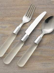 Juego de Cubiertos a Precios de Fábrica, Hecho de Acero Inoxidable y con Mango de Plástico, en Venta por Exportadores - Product Image 4