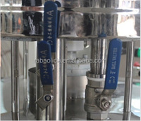Machine semi-automatique de remplissage et de capsulage de bouteilles en plastique PET pour petites boissons liquides boissons jus eau prix