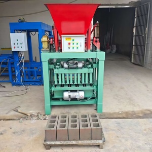 Verbeterd trillingssysteem, kortere cyclus en betere compactheid van de 4-35B geüpgradede semi-automatische cementstenenmachine - Product Image 1