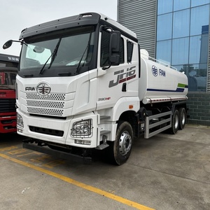Camión Cisterna Faw 6x4 con Capacidad de 20 Litros, Camión Aspersor de Agua para Carreteras en Venta - Product Image 3