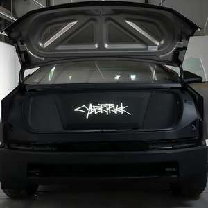 Éclairage d'ambiance pour le coffre avant du Cybertruck, emblèmes LED illuminés - Product Image 2