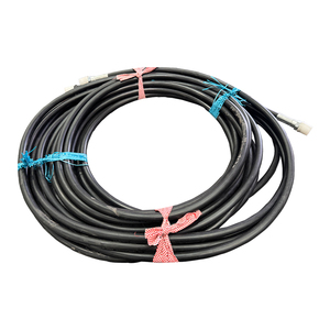 เครื่องแยกหินไฮดรอลิก RSW250 พร้อมเครื่องยนต์เบนซินและเกจวัดแรงดัน ตัวเครื่องสีเหลือง เครื่องยนต์สีแดง ติดตั้งบนล้อ - Product Image 5