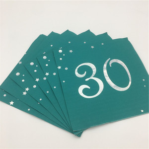 Serviettes en papier vertes 2 plis imprimées jetables pour dîner, décor de table plié pour mariage et fête d'anniversaire - Product Image 2