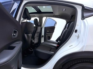 Honda Vezel 1.5L SUV Usado 2022 - Honda HR-V 1.5L Gasolina Usado, <15k Millas, Historial <span class=keywords><strong>de</strong></span> Servicio Autorizado, Listo para Exportación - Product Image 4