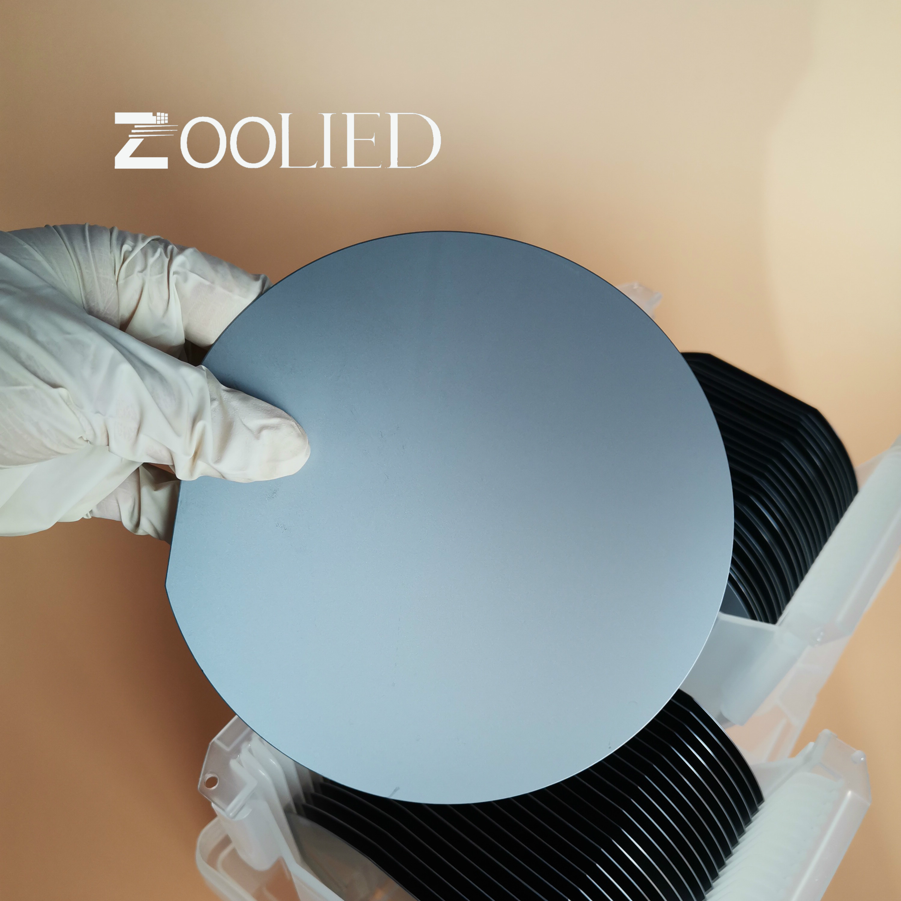 High Quality 100mm 525um 1-10ohm Cm P 100 Prime Silicon Oxide Wafer
