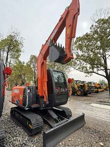 Mini-excavatrice sur chenilles hydraulique Hitachi ZX60 d'occasion, 6 tonnes, d'origine japonaise, faible nombre d'heures de fonctionnement, moteur Yanmar, pompe et roulement inclus, à vendre - Product Image 4