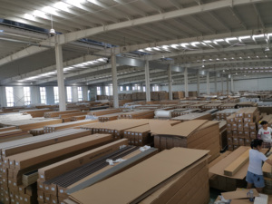 Panneaux de bardage mural extérieur en WPC <span class=keywords><strong>gris</strong></span> imperméable pour clôtures de cour, allées et murs périmétriques - Product Image 6