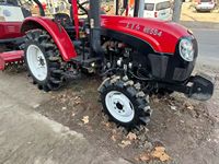 Traktor Pertanian YTO 4X4 / 55hp 554 YTO-NMF554X 55 HP Traktor Pertanian Roda 4x4 Dengan Kabin dan Bajak Cakram