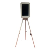 Photomaton en bois avec écran tactile de 18,5 pouces, impression en libre-service (blanc personnalisé, comprend un support d'imprimante, une caméra/iPad/SLR)