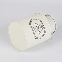 Décor de maison de ferme bidon de lait en fer blanc avec poignée jardinière enduite blanche pour jardinière de fleurs en métal décorative de jardin