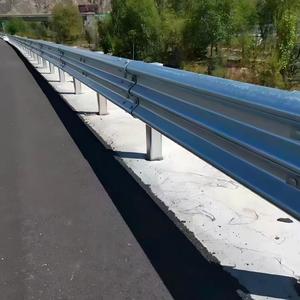 Barrera de Seguridad Anticolisión de Alta Calidad Q235 Galvanizada en Caliente, Alta Resistencia a Impactos, No Rellenable con Agua, <span class=keywords><strong>Sin</strong></span> Protección Luminosa - Product Image 5