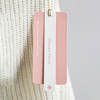 Fabricant d'étiquettes de vêtements en carton Design de mode Branding Étiquettes volantes en papier blanc pour vêtements