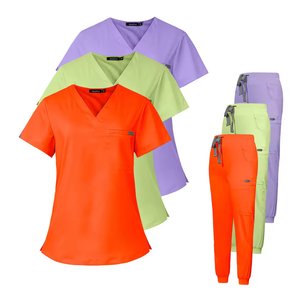 Conjunto de enfermera exfoliante médico personalizado de fábrica, uniforme de hospital antiarrugas, uniforme de enfermería elástico de rayón Spandex - Product Image 1