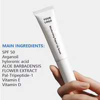 Baume à lèvres teinté SPF 50 personnalisé, longue tenue, végétalien, nourrissant à la vitamine E, applicateur en céramique métallique, marque privée