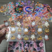 Lot en gros pour la saison d'Halloween : Décalcomanie personnalisée étanche pour gobelet A5 de 16 oz, impression par transfert UV DTF, enveloppe de tasse UV DTF, gobelet globe à neige