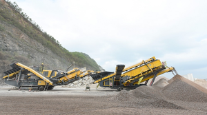 La trituradora móvil autopropulsada sobre orugas para estaciones de trituración de mandíbulas sobre orugas es adecuada para el manejo de minerales en terrenos complejos. - Product Image 2