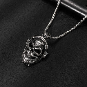 Vintage Punk Acero inoxidable 3D maqueta <span class=keywords><strong>escuchar</strong></span> música auriculares calavera esqueleto colgante gótico collar deslustre joyería gratis - Product Image 4