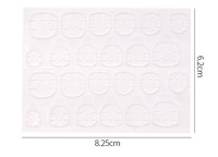 Kit complet d'outils pour l'application d'ongles press-on avec des languettes de colle à ongles double face, une lime en bois et des tampons d'alcool