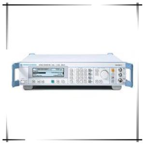 Generador de Señales R&S SMLU 1G Usado, Rohde & Schwarz, 20MHz-1.1GHz - Product Image 3