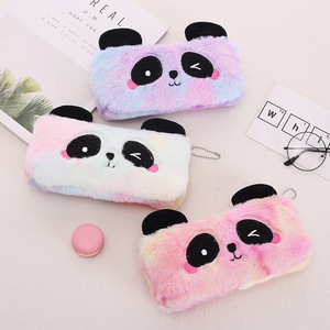 Zachte Pluche Gradient Panda Etui - Schattige Cartoon-vormige Opbergdoos met Grote Capaciteit voor Schoolspullen - Product Image 2