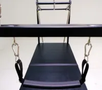 Vente en gros usine : Nouveauté – Reformer Pilates Cadillac – Équipement durable pour le conditionnement en studio et l'exercice à domicile