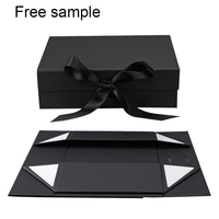 Emballage en papier rigide en carton imprimé avec logo personnalisé pour sous-vêtements vêtements vêtements chaussures avec ruban cadeau pour chaussettes fourrure