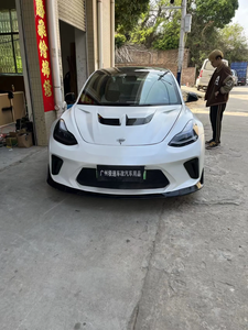 <span class=keywords><strong>Le</strong></span> matériau en fibre de carbone du capot de la voiture convient au kit de carrosserie en fibre de carbone du capot de style <span class=keywords><strong>robot</strong></span> <span class=keywords><strong>Tesla</strong></span> Model 3 - Product Image 5
