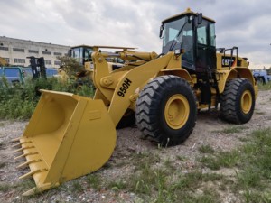 รถตักล้อยาง CAT 950H มือสองจากญี่ปุ่น ชั่วโมงการทำงานต่ำ สีเดิม อะไหล่เดิม มีสินค้าในสต็อก สภาพใช้งานได้ดี - Product Image 3