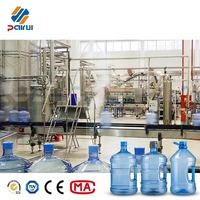 Unité de remplissage et de bouchage automatique 600 BPH pour bidons de 5 gallons, ligne complète d'embouteillage directe usine pour usine d'eau pure