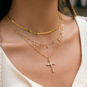 <span class=keywords><strong>Collar</strong></span> de Cruz de Oro delicado de J & D para mujer, colgante de diamantes de imitación de cristal blanco de acero inoxidable, joyería de fe elegante, regalo para ella - Product Image 1