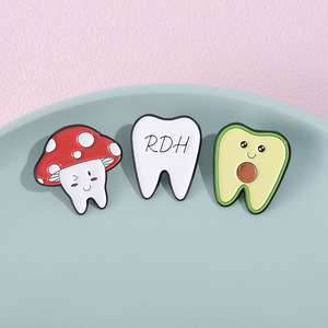 Broche insigne de <span class=keywords><strong>docteur</strong></span> manquante pour soins des dents, sac mignon de dentiste, accessoires vestimentaires pour enfant, sac d'étudiant, nouveauté créative - Product Image 6