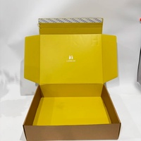 Boîtes en papier personnalisées avec couvercle pour vêtements de marque de luxe, chaussettes, châles, emballage cadeau