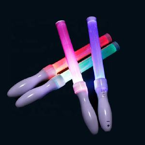Bâton lumineux LED de 30cm imprimé de logo personnalisé avec télécommande pour concerts et fêtes Décorations d'encouragement clignotantes et lumineuses - Product Image 4