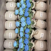 Vente en gros de mini fleurs en tricot faites à la main Bouquet de fleurs au crochet de tournesol Pots de couverture Bouquets au crochet