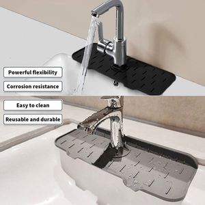 Alfombrilla de silicona al por mayor para grifo, protector antisalpicaduras para fregadero, alfombrilla colectora de goteos autodrenante para grifo, organizador de fregadero de cocina, almohadilla con logotipo personalizado OEM - Product Image 4