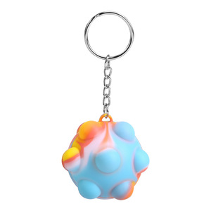 Llavero Kean Bubble Ball de Silicona de Grado Alimenticio, Juguete Antiestrés Suave, Colores Pastel Mezclados, Estilo de Dibujos Animados - Product Image 5